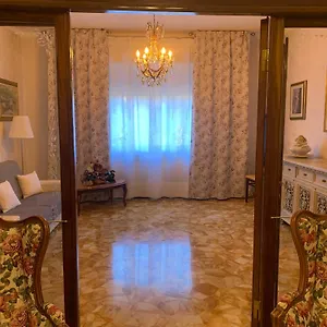 https://maison-iva-gio-old-style.hotelitalianriviera.com